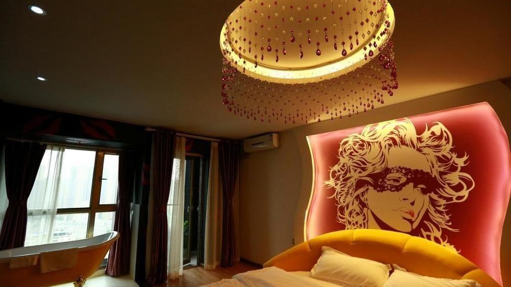 Yawei Apartment Hotel Куньмин Экстерьер фото
