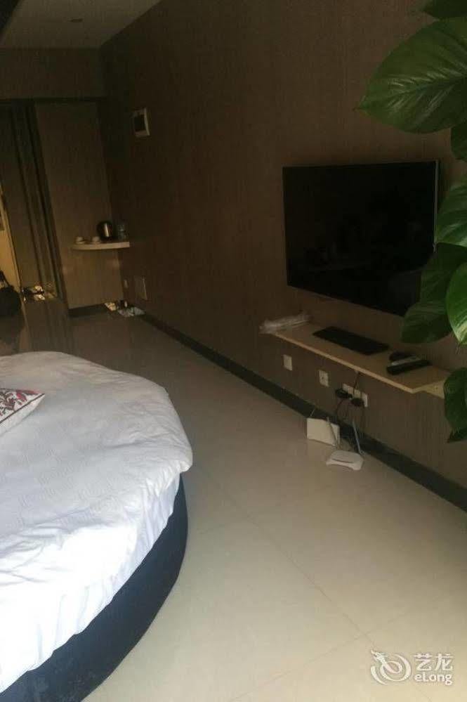 Yawei Apartment Hotel Куньмин Экстерьер фото